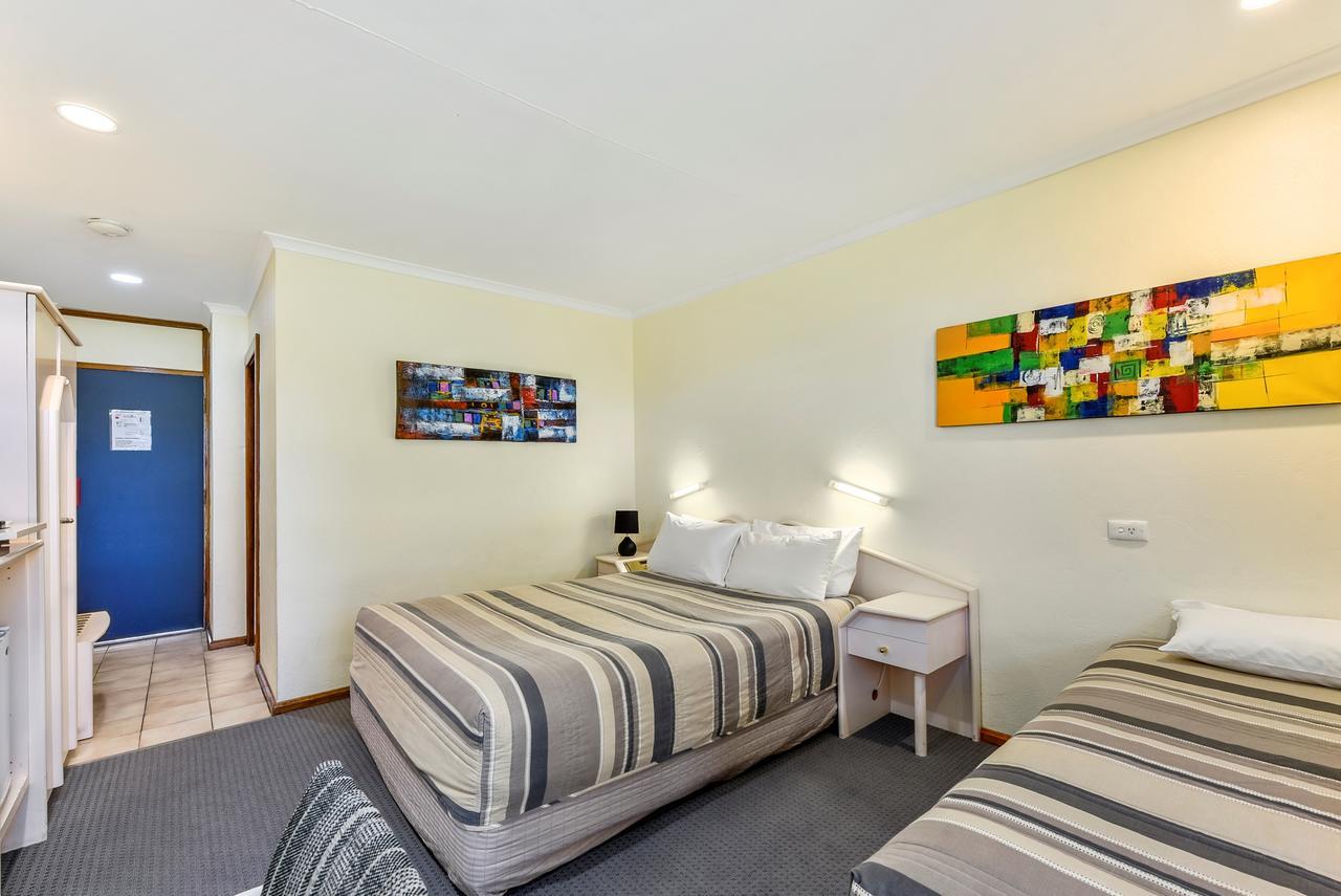 William Macintosh Motor Lodge Naracoorte Εξωτερικό φωτογραφία