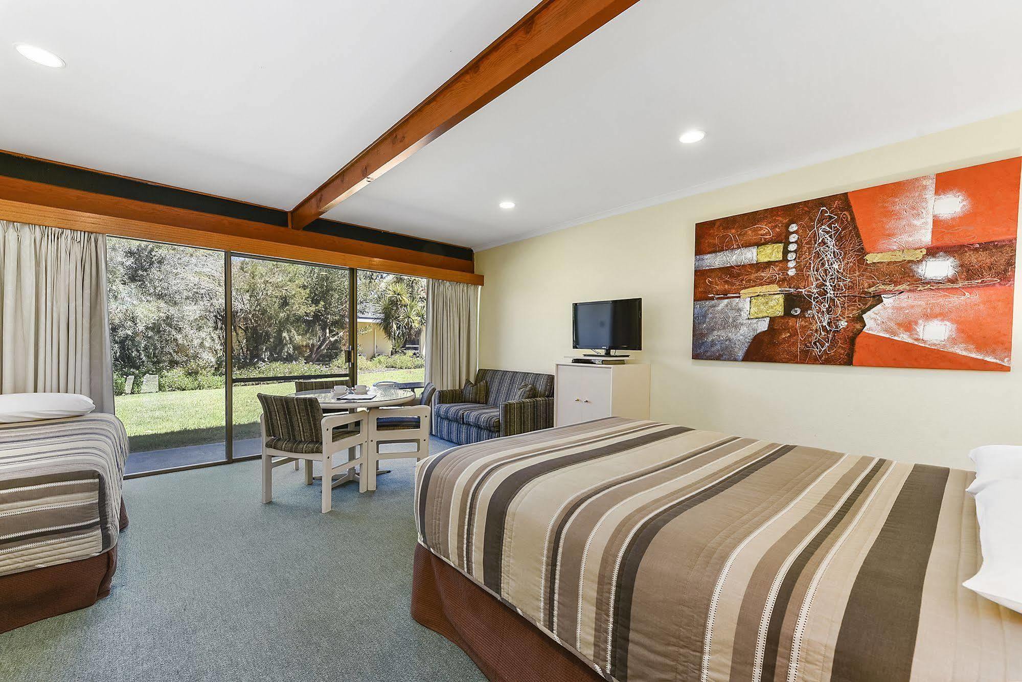William Macintosh Motor Lodge Naracoorte Εξωτερικό φωτογραφία