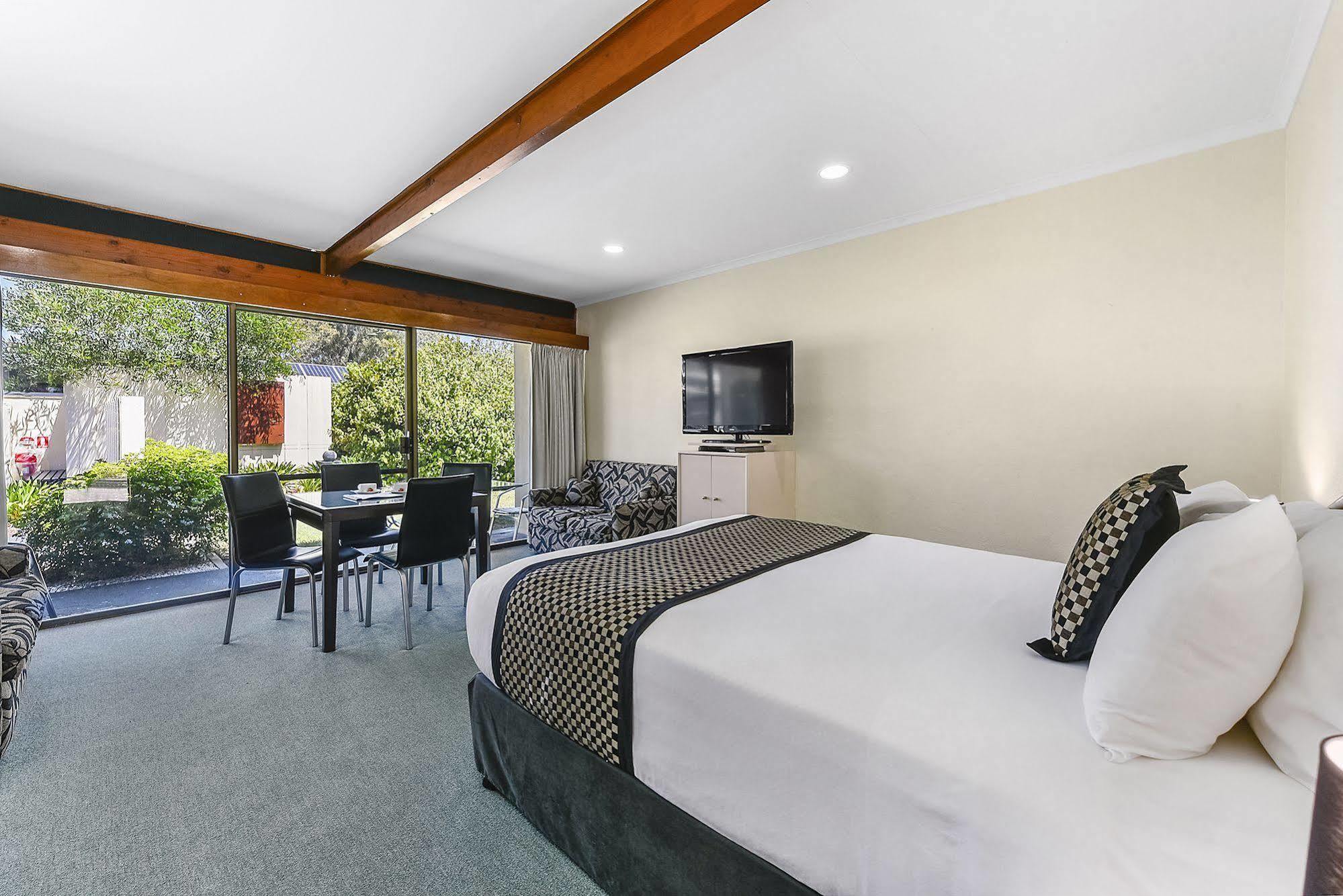 William Macintosh Motor Lodge Naracoorte Εξωτερικό φωτογραφία